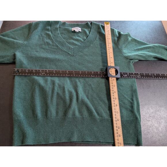 EUC THE DROP Preppy GREEN Grandpa SWEATER Womens SIZE MEDIUM Dark Academia Vneck - Picture 10 of 13